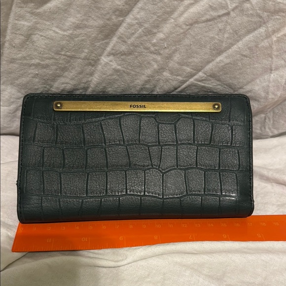 Fossil Handbags - Fossil Croc-Embossed Wallet with Gold Accent